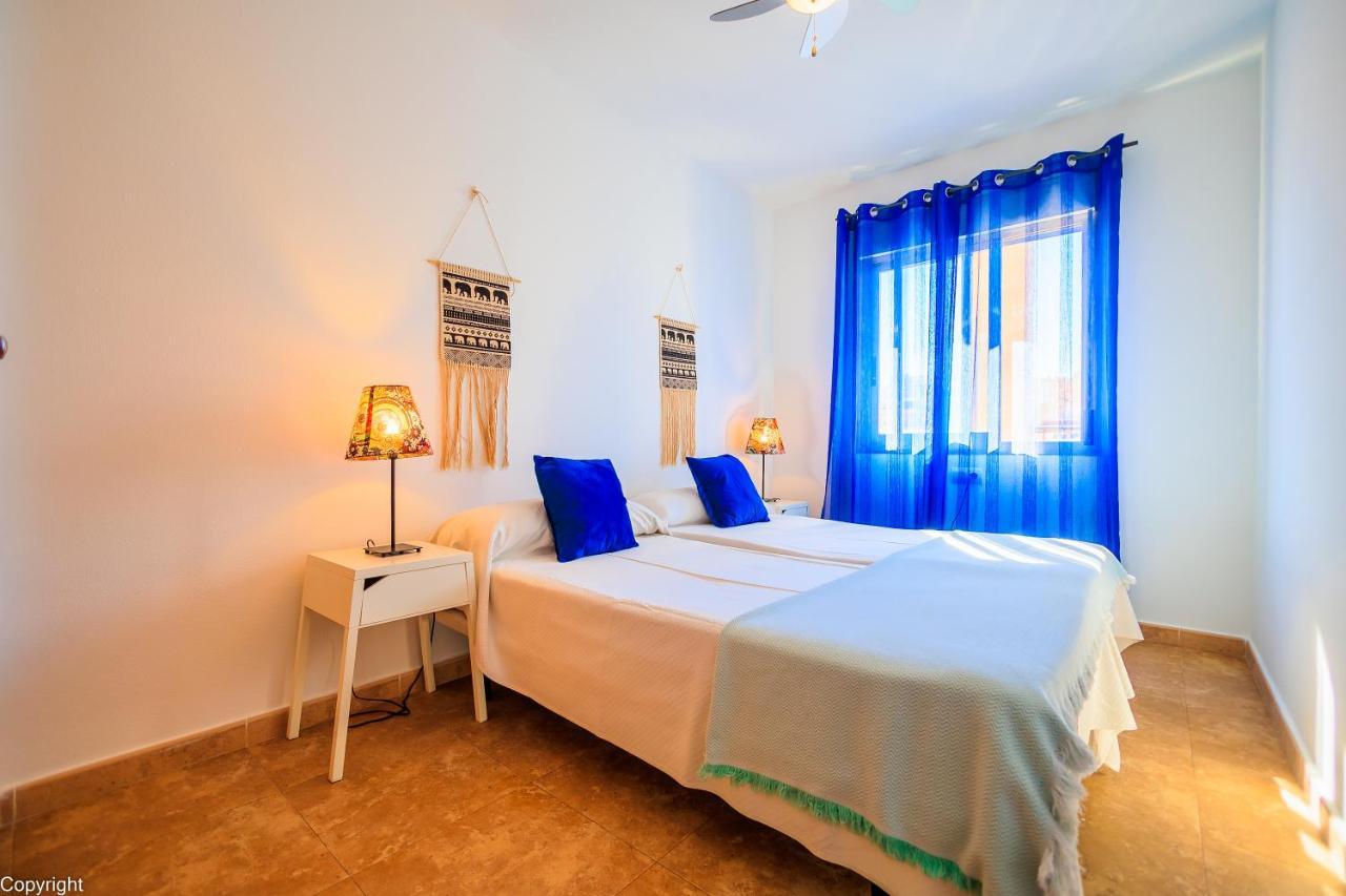 Apartamentos Madrid Torrevieja Exteriör bild