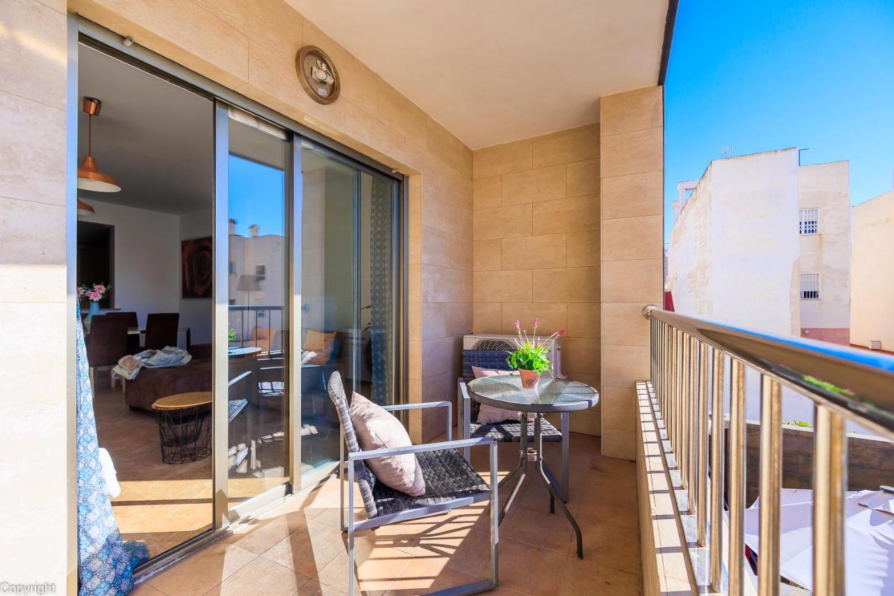 Apartamentos Madrid Torrevieja Exteriör bild