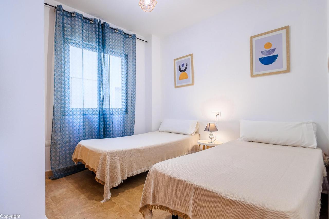 Apartamentos Madrid Torrevieja Exteriör bild