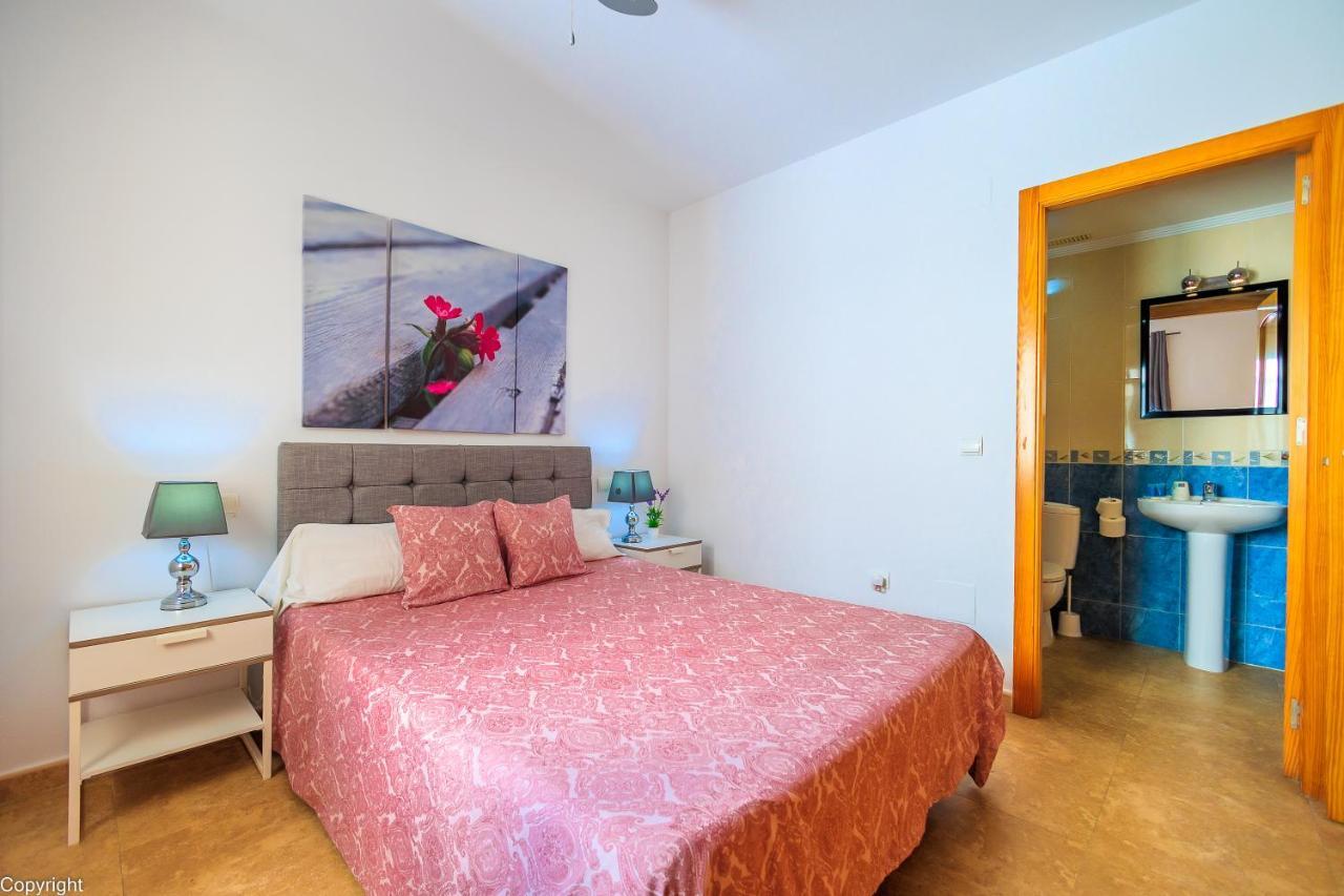 Apartamentos Madrid Torrevieja Exteriör bild