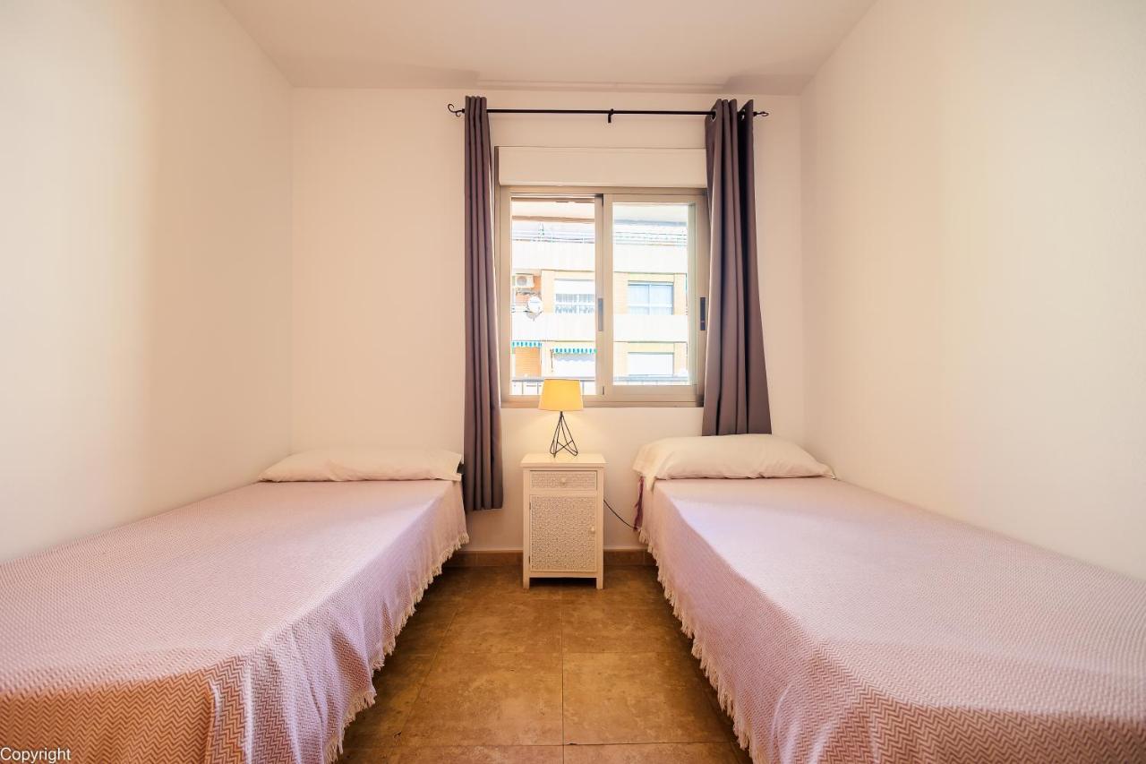 Apartamentos Madrid Torrevieja Exteriör bild