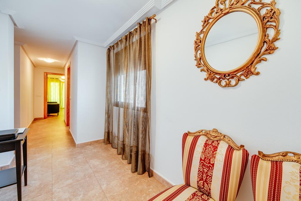 Apartamentos Madrid Torrevieja Exteriör bild
